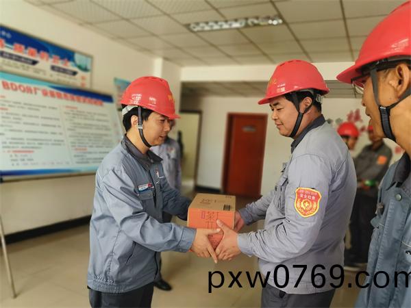 fc20a5bd94426183fd73078fda3e2c7.jpg